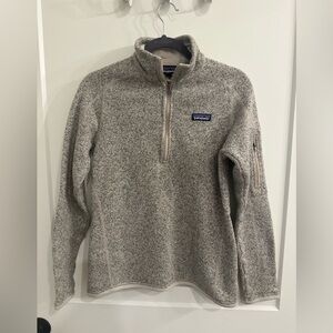Patagonia Heathered Beige and Gray Knit Pullover